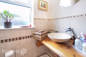 Photo 31- click for photo gallery